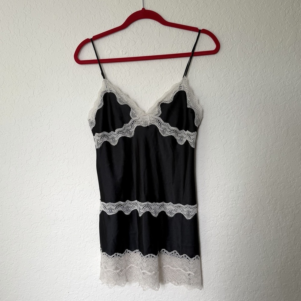 Victoria's Secret Babydoll Slip Dress Medium Black Lace Stretch Indie Grunge